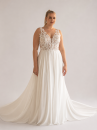 Curvy A-Linien-Brautkleid mit floralem Spitzenoberteil und Schleppe